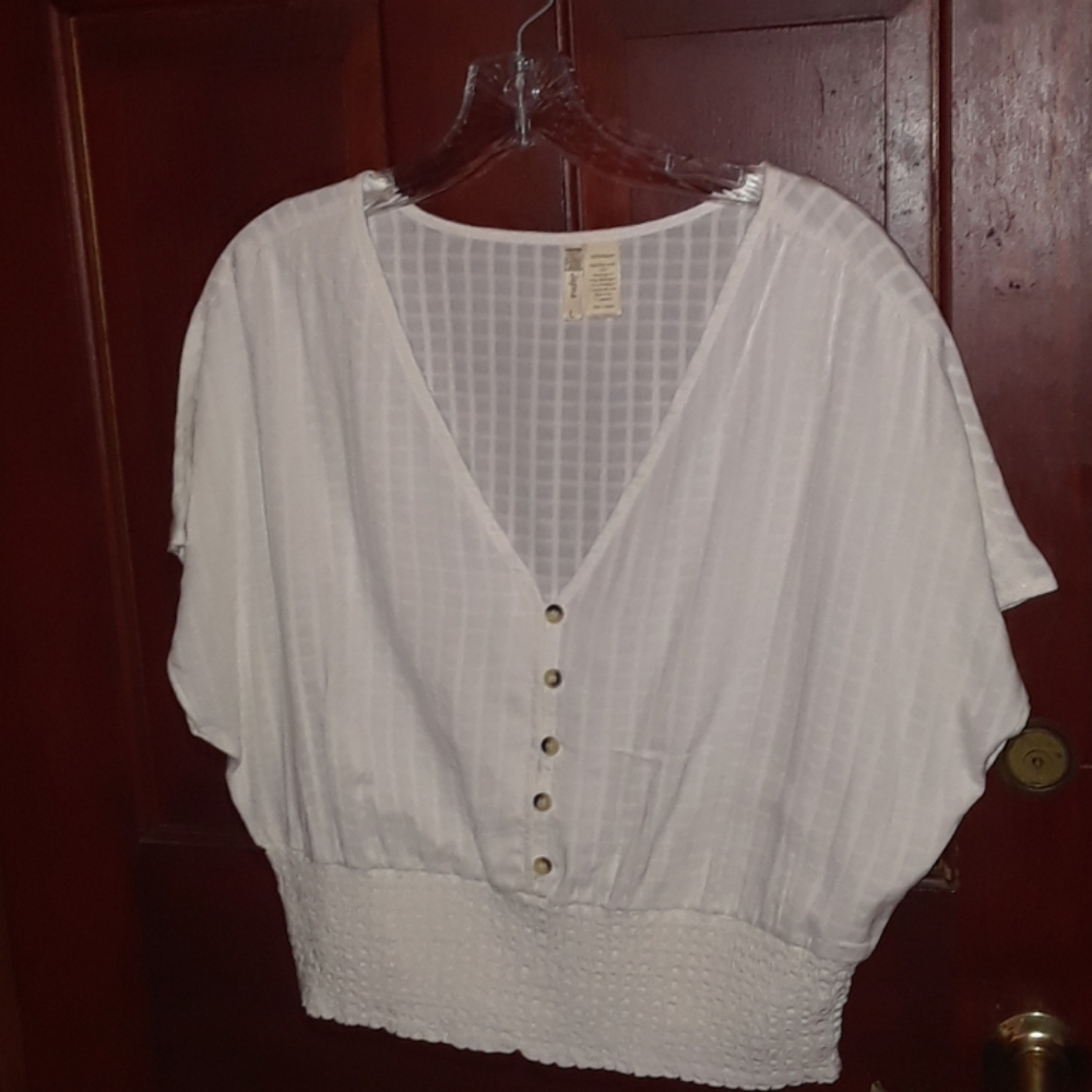 A crop top blouse